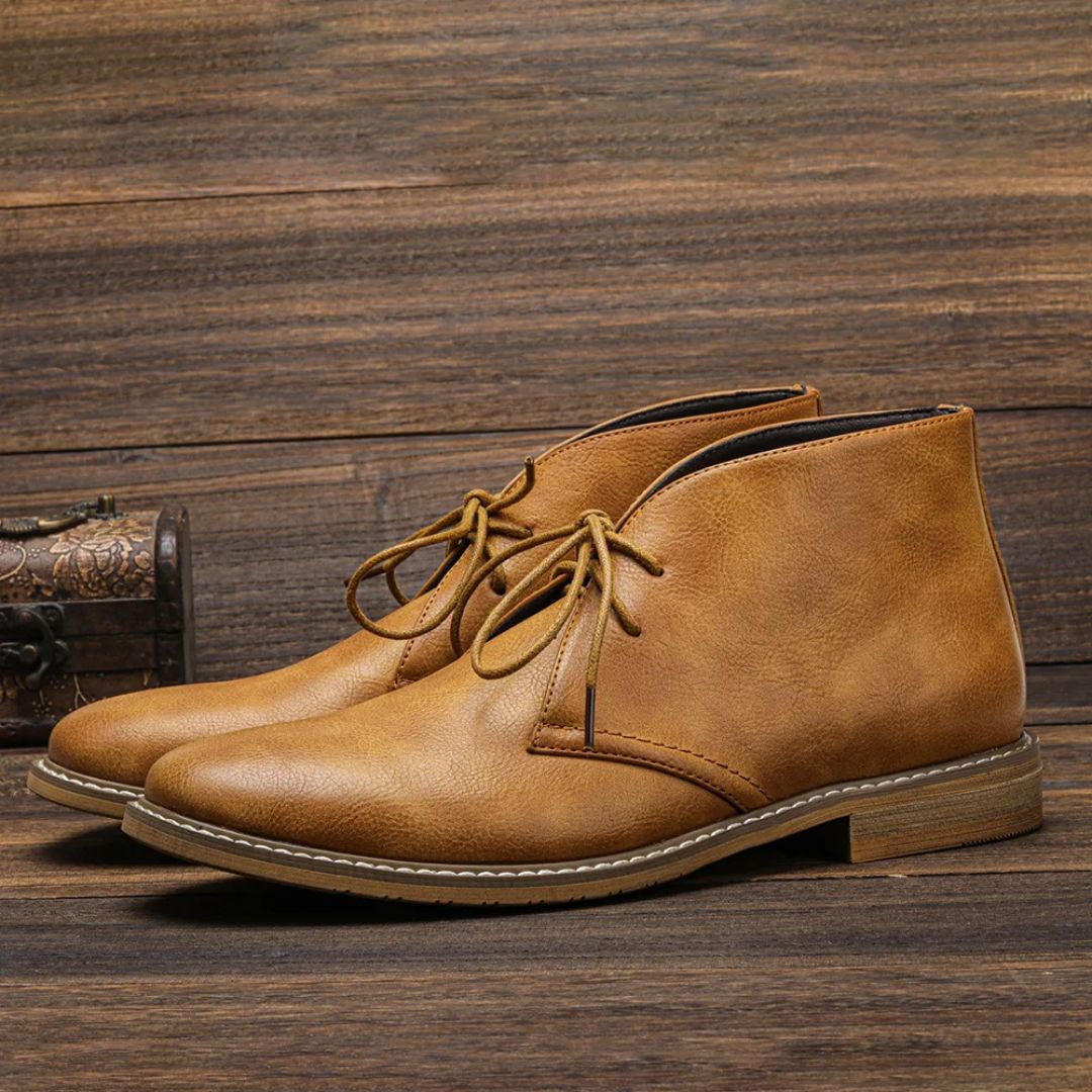 Herold | leather chukka boots